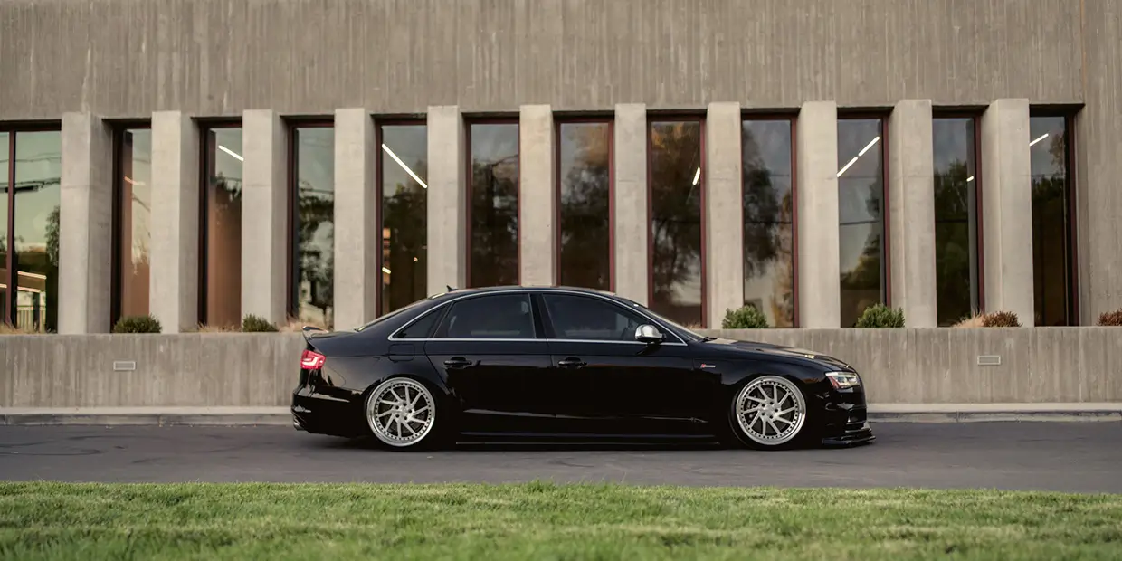 Audi S4 B8 air suspension