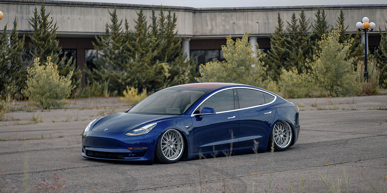 Tesla model 3 on sale air suspension