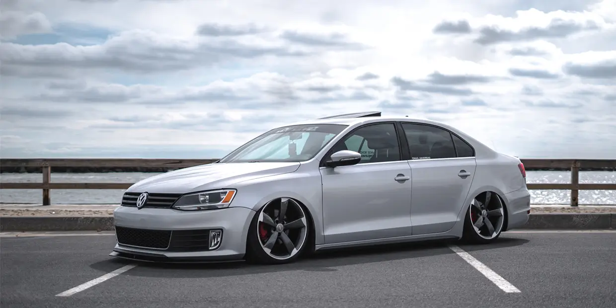 Volkswagen Jetta Sport MK6 Air Suspension